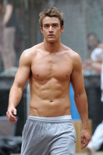 로버트 버클리 (Robert Buckley) ..몸짱!!!