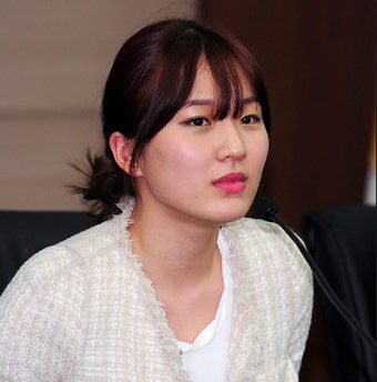 박승희 세계 선수권 대회 금메달 획득!