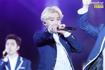 우한콘서트 수호 사진