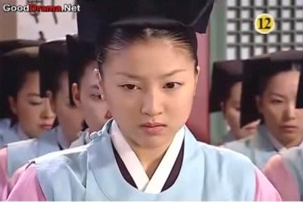 의녀 조동(調同)으로 나왔던 배우 강정화씨...