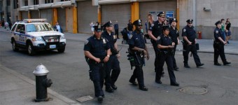 뉴욕경찰이 총 소지한 사람 찾는법