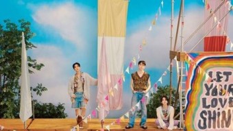 세븐틴, 오리콘 주간 앨범 차트 3번째 정상! 해외 아티스트 최초 기록 경신 - MoaPic! 모아픽!