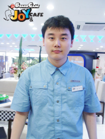 울카페에 귀염둥이 윤상씨^^