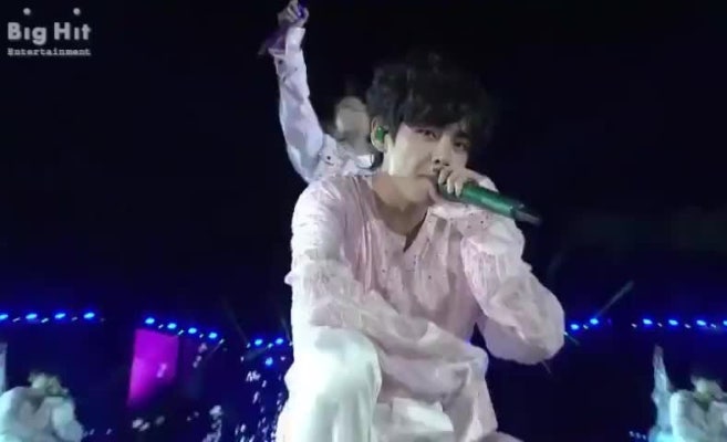 방탄소년단 뷔 사우디콘서트에서 역시 멋진 우리태형 | 블로그