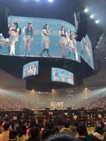[콘서트] 2024 아이유 월드 투어 콘서트 첫콘 스포 후기 2탄 _토요콘 셋리,16구역 시야, 유재석, 박명수, 뉴진스 게스트 영상
