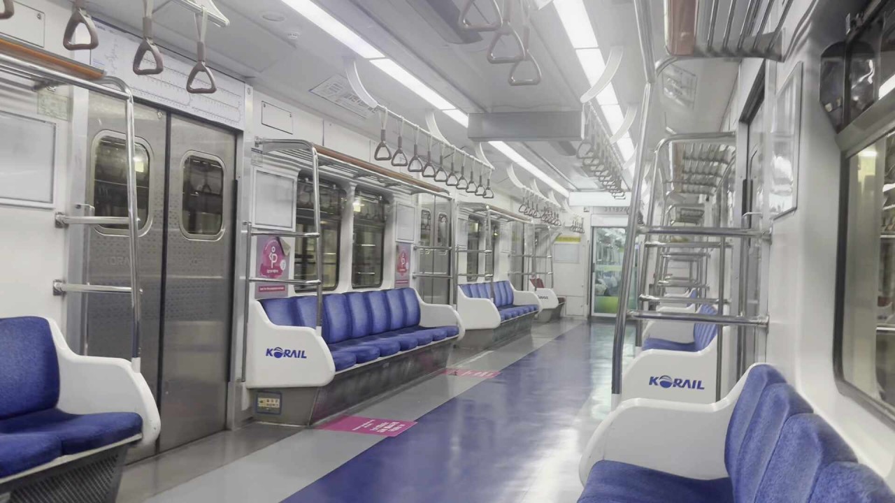 서울 1호선 구로역 작업 차량 충돌로 2명 사망, 1명 부상
