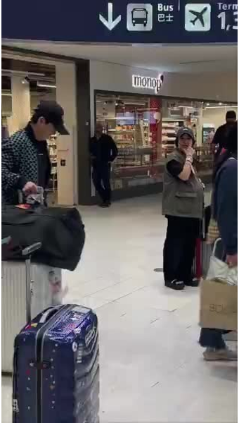 왕이보 파리 올림픽 성화봉송