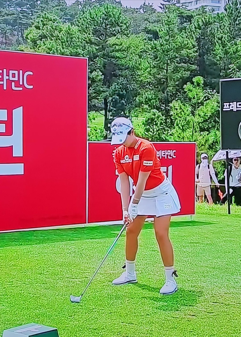 배소현, 더헤븐 마스터즈 대회 두 번째 라운드 선두 달성!