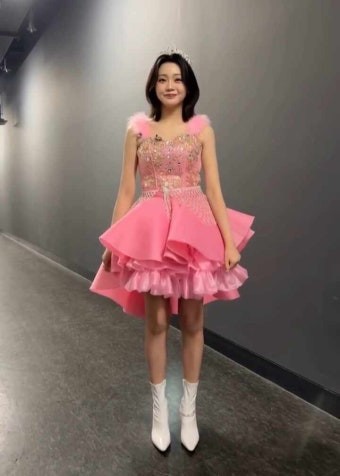홍지윤 지윤요정님 명품미모 명품보이스 응원합니다