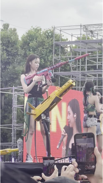 작년 태연콘서트 카리나랑 같이 콘서트봄