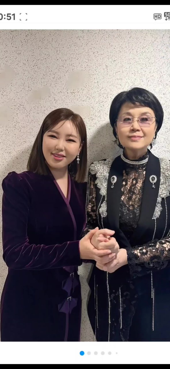 가수 송가인, 럭셔리 크루즈 여행에서 특별한 추억 만들어【100자】