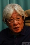 이산가족 지원차 금강산 온 소설가 김원일