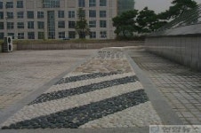 이용자 없는 안양시 발지압장