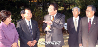 고총리,,농민단체대표들과 간담회.