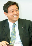 금탑산업훈장 수상한 LG전자 우남균사장