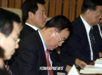 고개숙인 남궁석의원