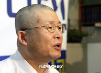  설 훈 의원`탄핵철회  삭발단식농성