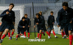  몸푸는 한국 올림픽축구 대표