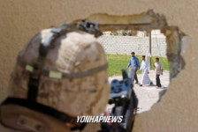 팔루자진출 미해병/YONHAP NO-179 SHIK (AP)