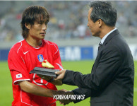 골든 슈 받는 김태영