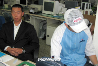 대질신문받는 정수근 선수