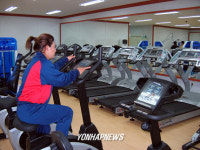 웰빙바람..보건소에도 헬스클럽 등장