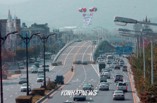 개통 앞둔 성남 모란고가차도