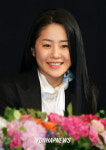 10년만에 연예계에 복귀하는 고현정씨