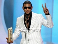 佛 NRJ음악상 올해의 남녀 가수에 어셔ㆍ라비뉴