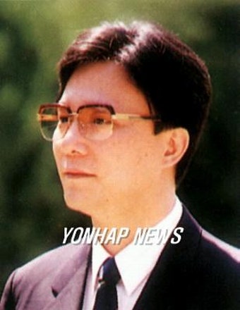 <앞 못보는 장애인 교수 대학원장 됐다>