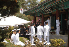 나대용 장군 추모제에 참석한 해군