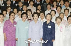 전몰군경미망인 19명 `장한 어머니상