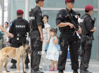 서울역에 경찰특공대 배치