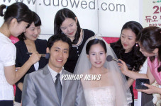 올 가을 유행할 웨딩메이크업 입니다
