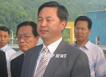 김두관특보, 행정도시예정지 방문