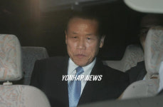 구속되는  오점록 前도공 사장