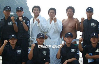 조오련 3부자, 울릉도-독도 횡단 성공