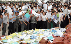 서울시 디지털 행정-종이 없는 사무실 퍼포먼스