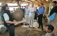 제주 전통 옹기 멋지죠?