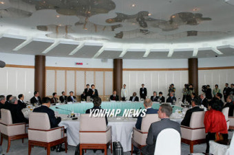오찬사하는 노 대통령
