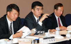 첸저우 주한중국경제상무공사, 제6차 한중무역포럼 초청 강연