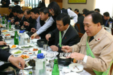 닭스푸드&희수축산 | "닭고기 안심하고 드세요"