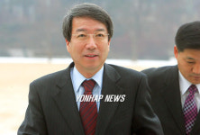 출근하는 서울대 정운찬 총장