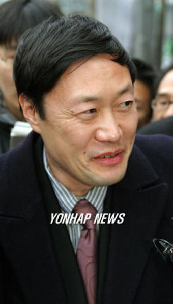 버시바우 미국대사 간담회 불참 발표하는 미 대사관 대변인