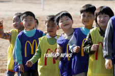 얼굴에 봄 가득