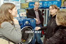 프랑스 기자단, LG 스팀 세탁기 좋아요”