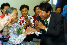 한나라당 오세훈 후보 경로당 방문