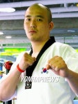  태권도 대표상비군출신 박용수 K-1데뷔