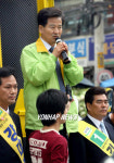태릉시장 방문한 정동영 의장
