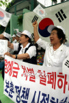 무공수훈 군경 미망인들 시위